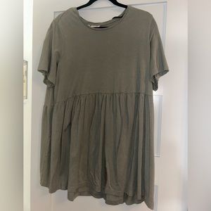 Green maternity shirt